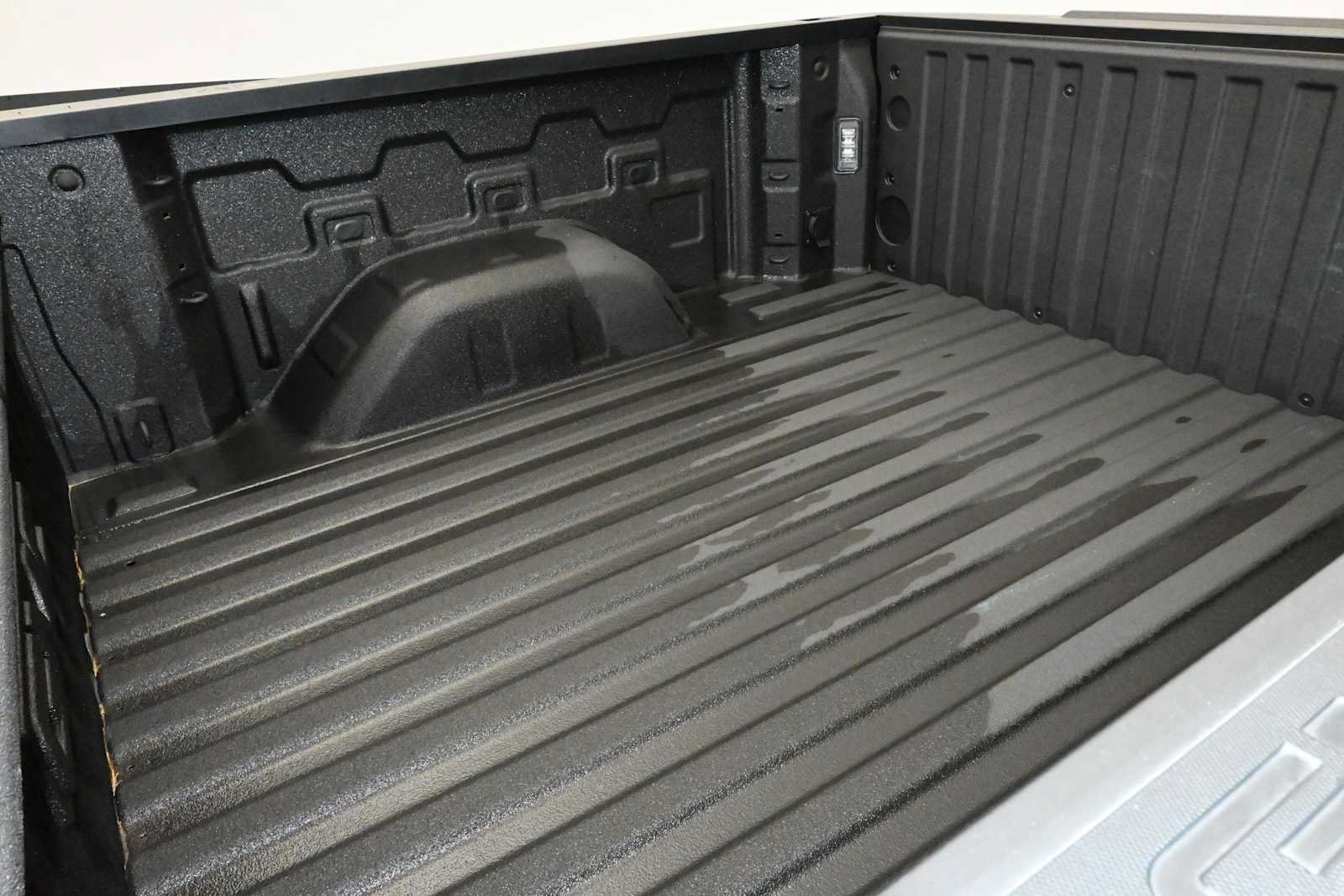 Used 2026 GMC Sierra 1500 Elevation w/ Elevation Select Package AWD/4WD image 26