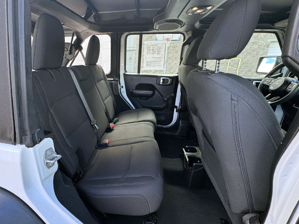 Used 2019 Jeep Wrangler Unlimited Sport AWD/4WD image 31