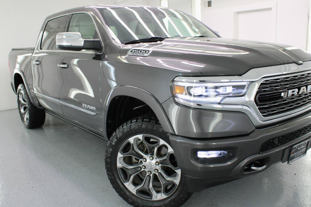 Used 2019 RAM 1500 Limited w/ Advanced Safety Group AWD/4WD image 14
