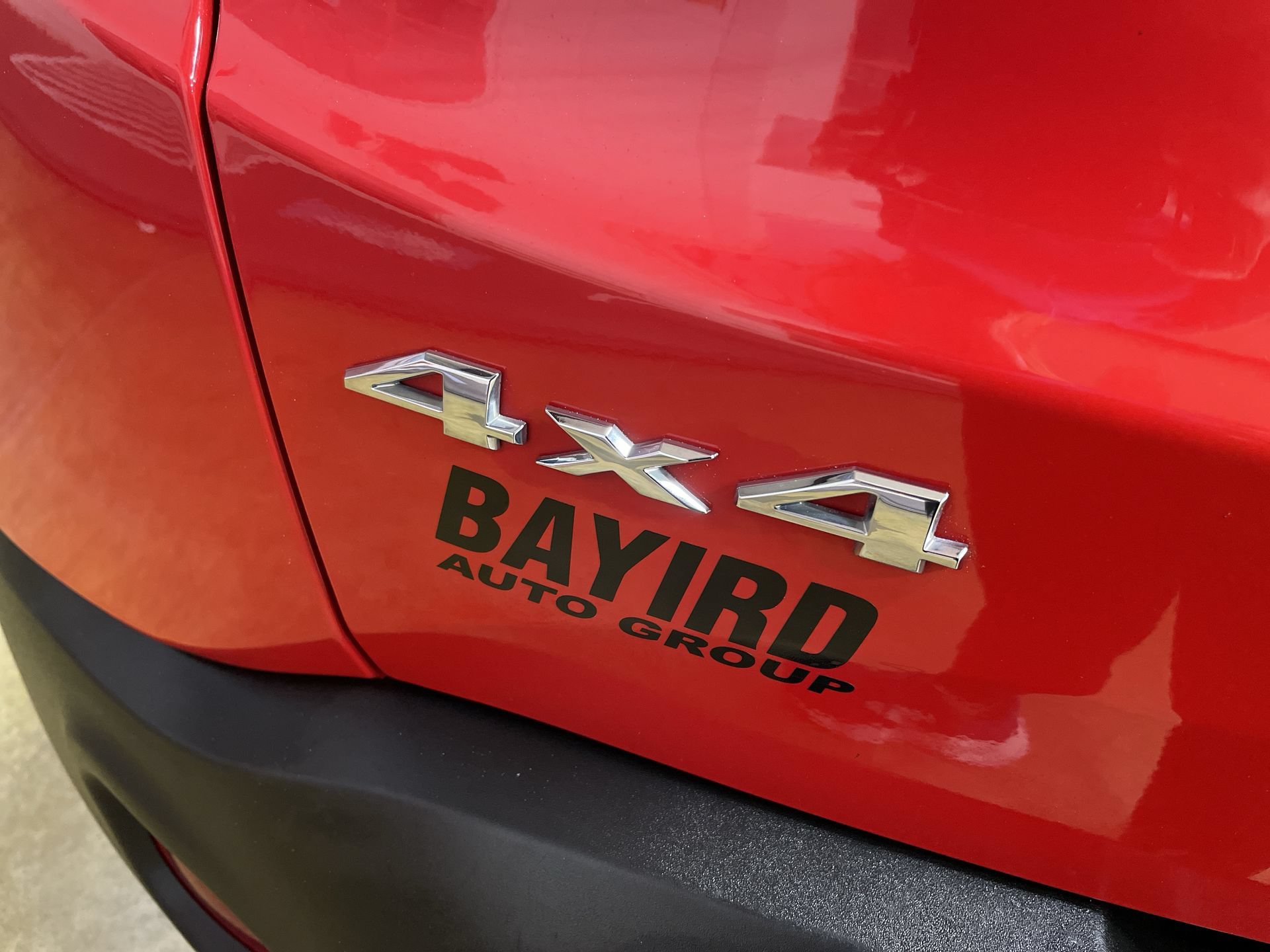 Used 2023 Jeep Renegade Latitude AWD/4WD image 28