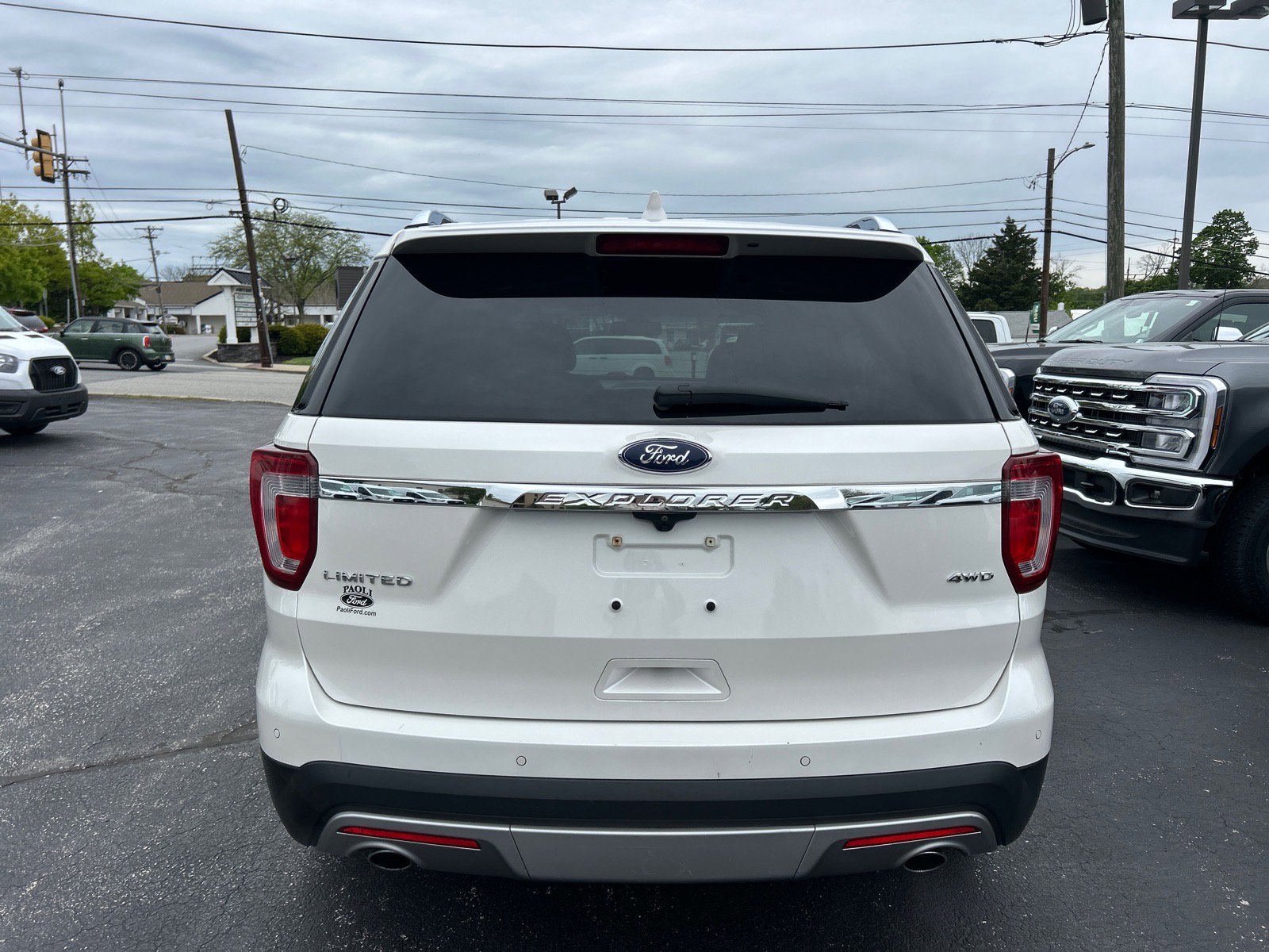 Used 2016 Ford Explorer Limited w/ Equipment Group 301A AWD/4WD image 14