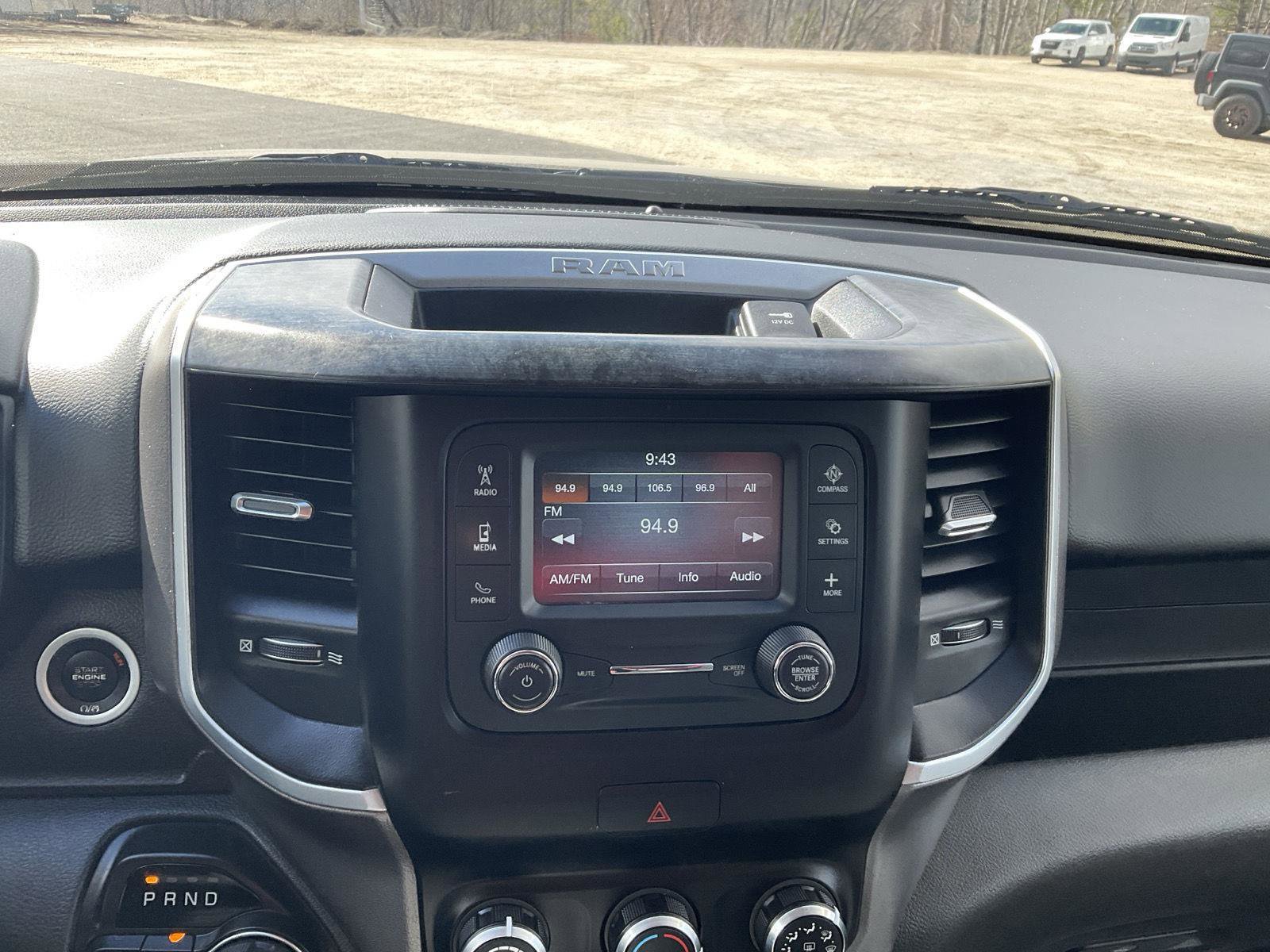 Used 2019 RAM 1500 Big Horn AWD/4WD image 15