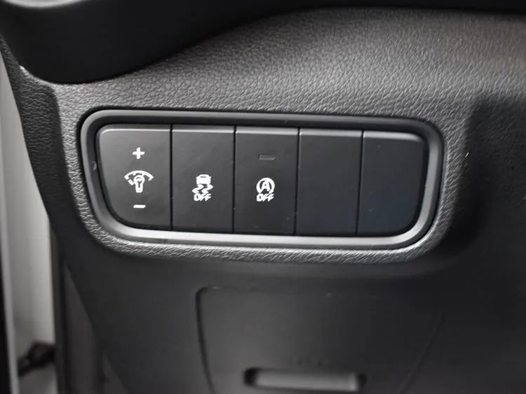 Used 2025 Kia Soul LX w/ LX Technology Package image 22