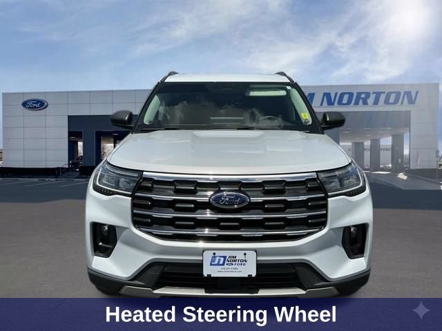 Used 2025 Ford Explorer Active w/ Active Comfort Package RWD image 10