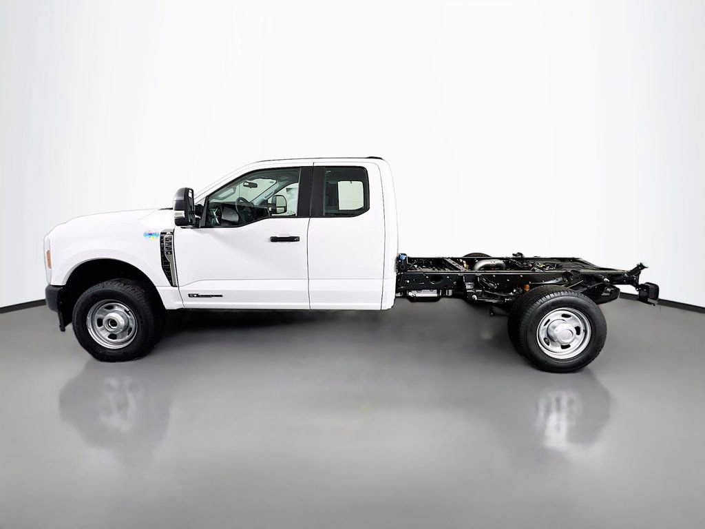 New 2026 Ford F350 XL image 6