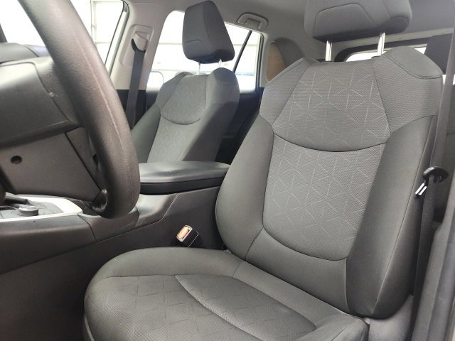 Used 2024 Toyota RAV4 XLE image 13