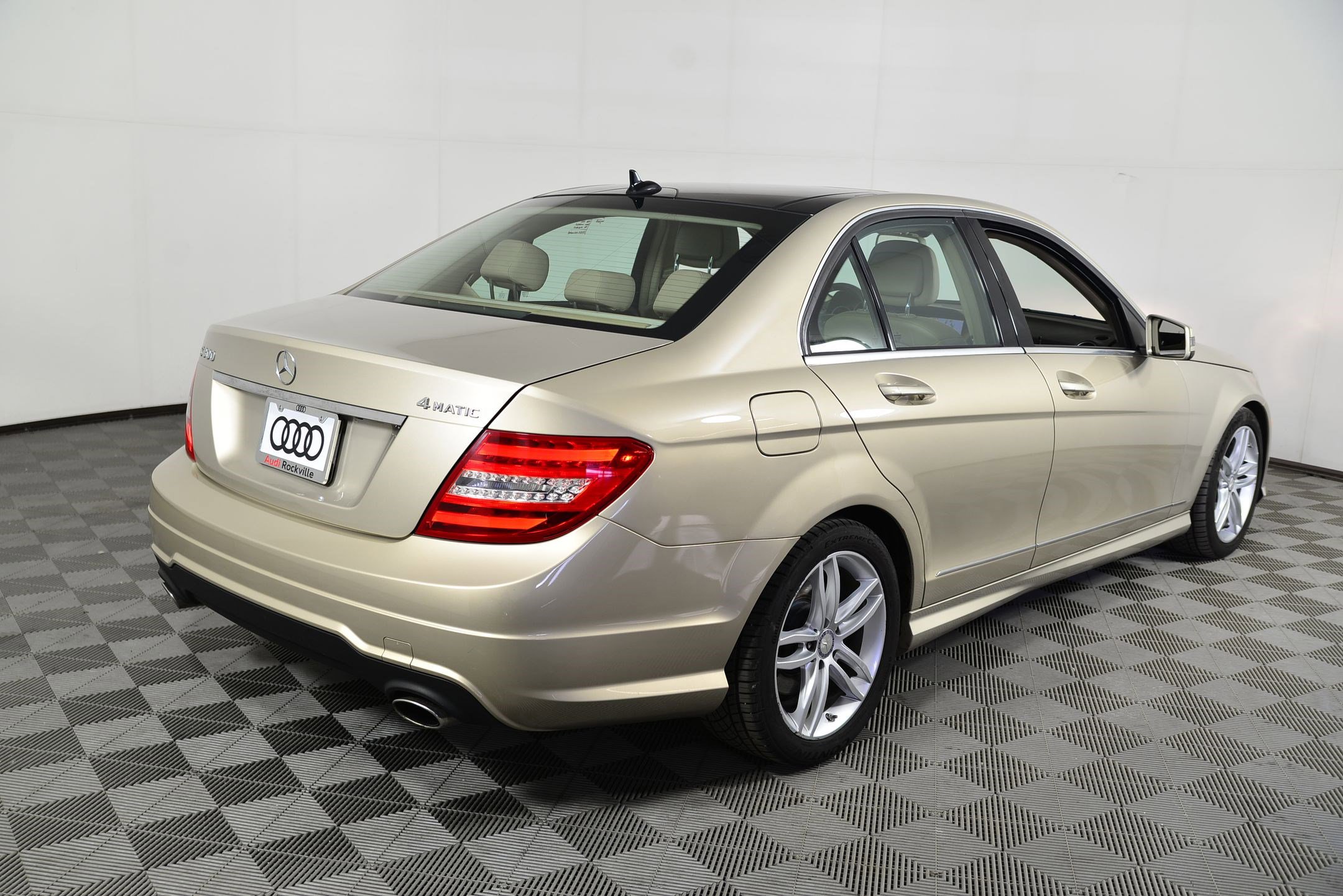 Used 2012 Mercedes-Benz C 300 Sport w/ Premium 1 Pkg image 9