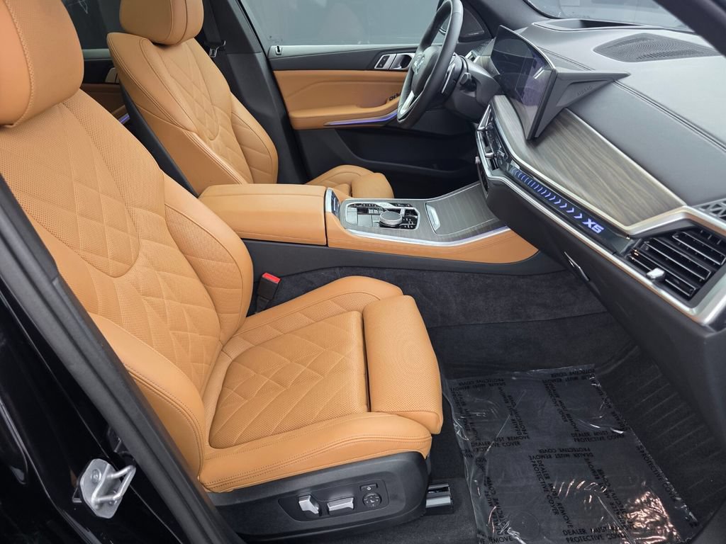Certified 2025 BMW X5 sDrive40i w/ Premium Package RWD image 27