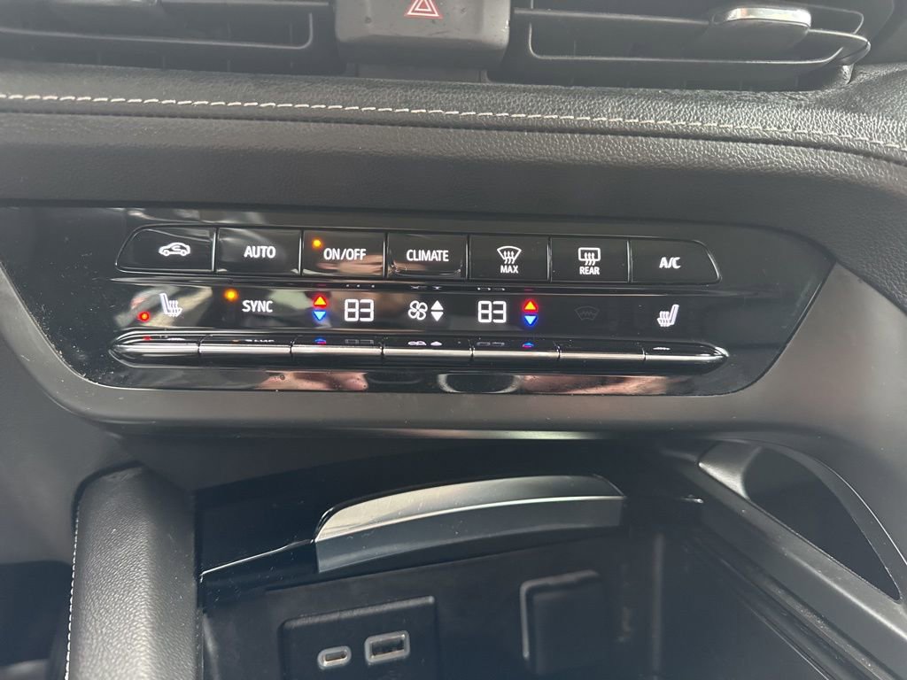 Certified 2023 Buick Envision Essence image 25