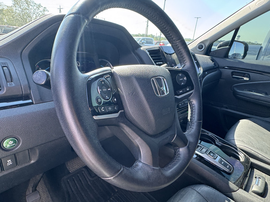 Used 2022 Honda Pilot Touring image 18