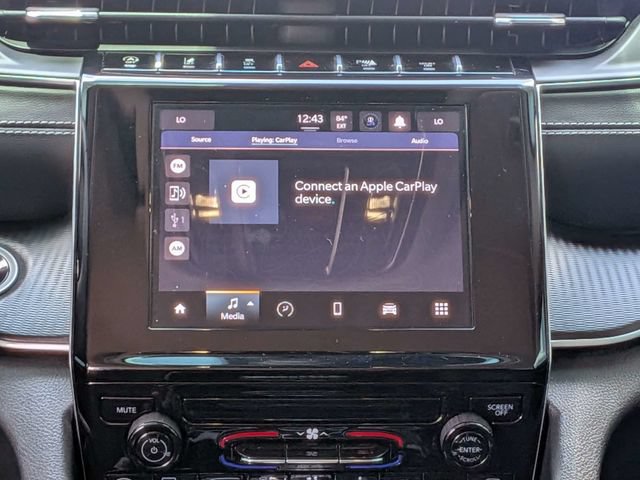 Used 2023 Jeep Grand Cherokee L Laredo AWD/4WD image 20