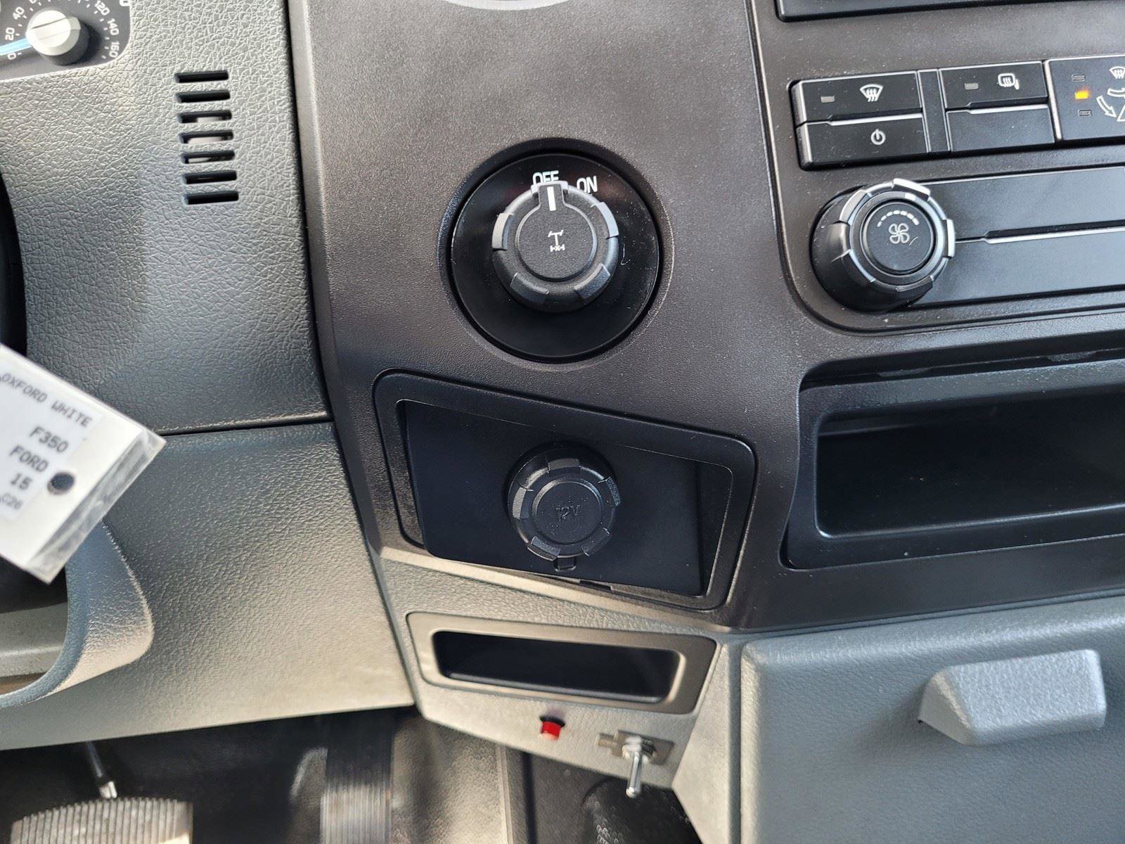 Used 2015 Ford F350 XL image 24