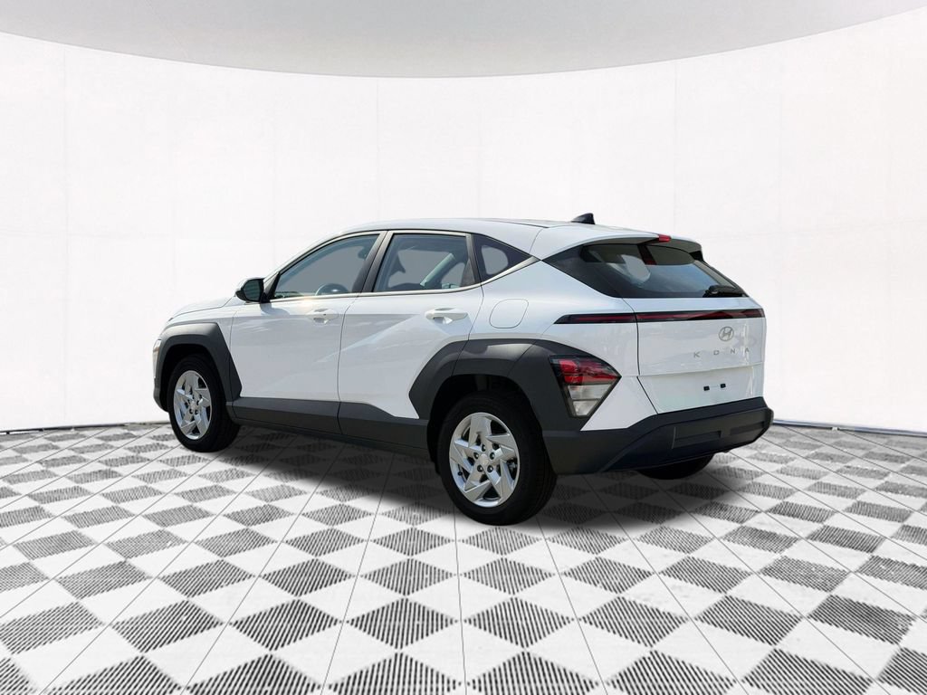 New 2027 Hyundai Kona SE FWD image 6