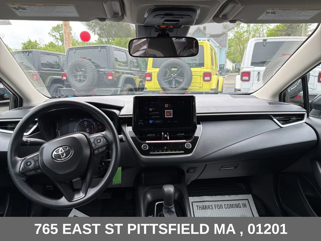 Used 2026 Toyota Corolla LE FWD image 14