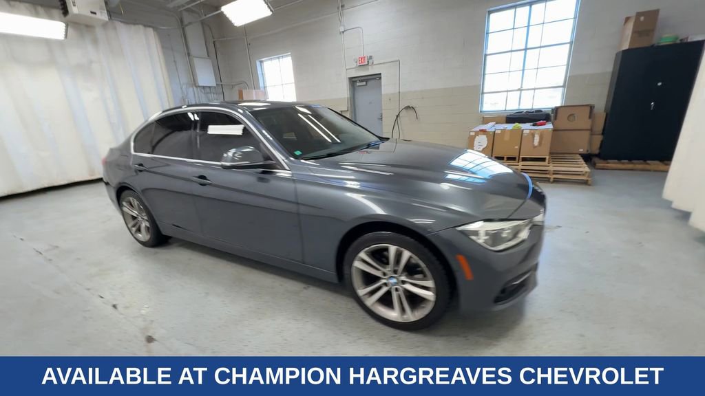 Used 2017 BMW 330i xDrive Sedan image 2