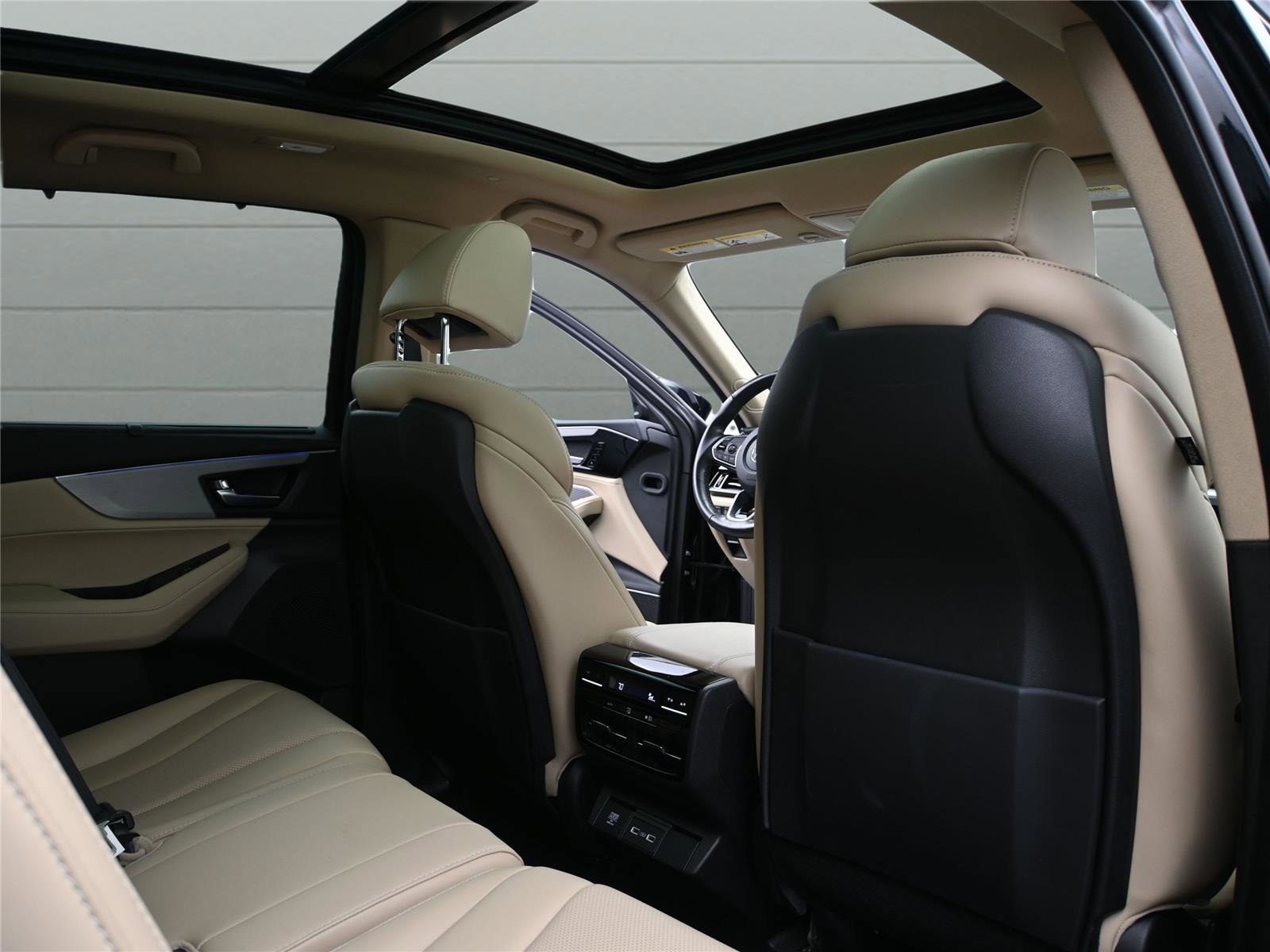 Certified 2023 Acura MDX SH-AWD w/ Technology Package image 21