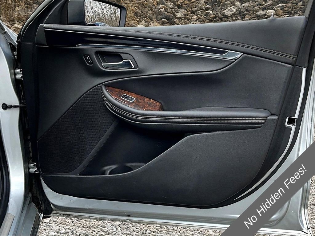 Used 2015 Chevrolet Impala LTZ FWD image 22
