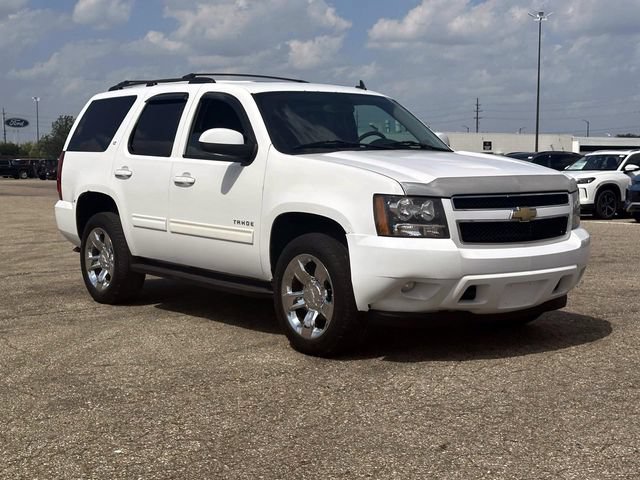 Used 2013 Chevrolet Tahoe LT w/ Luxury Package AWD/4WD image 6