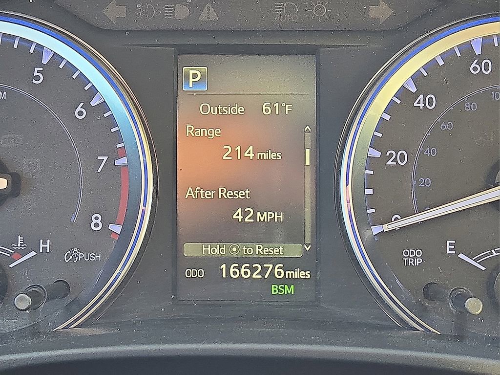 Used 2018 Toyota Highlander XLE image 27