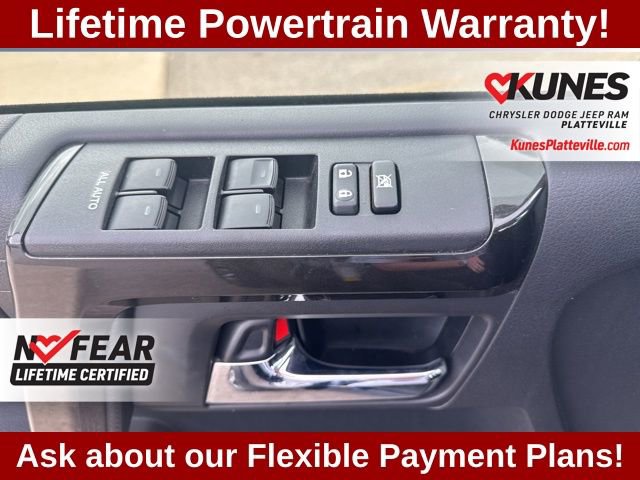 Used 2024 Toyota 4Runner TRD Off-Road image 29