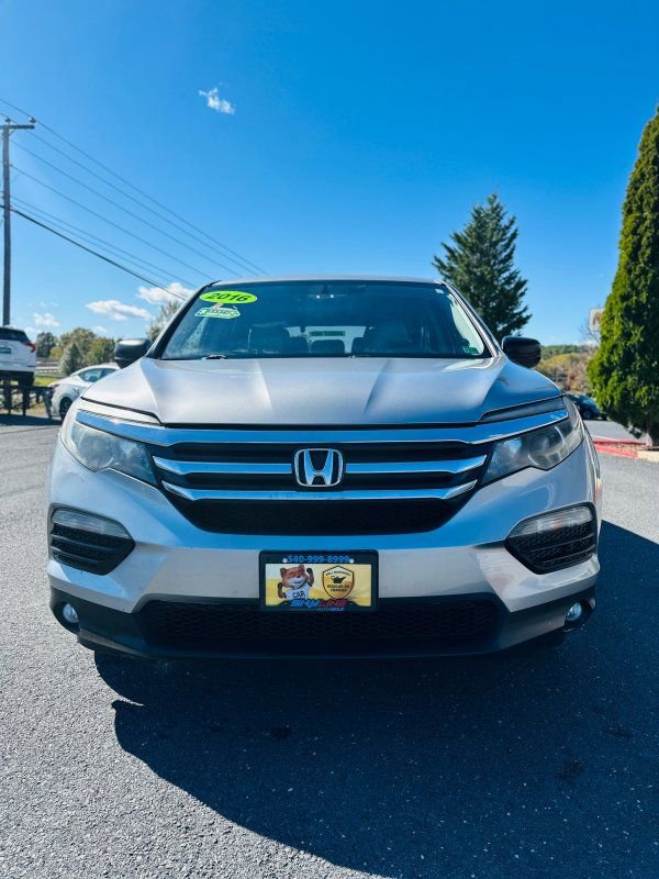 Used 2016 Honda Pilot LX image 3