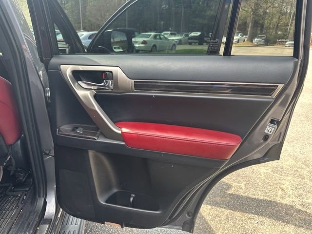 Used 2021 Lexus GX 460 Premium w/ Premium Package image 14