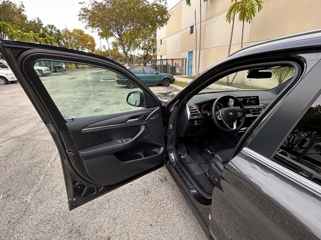 Used 2024 BMW X3 xDrive30i image 25