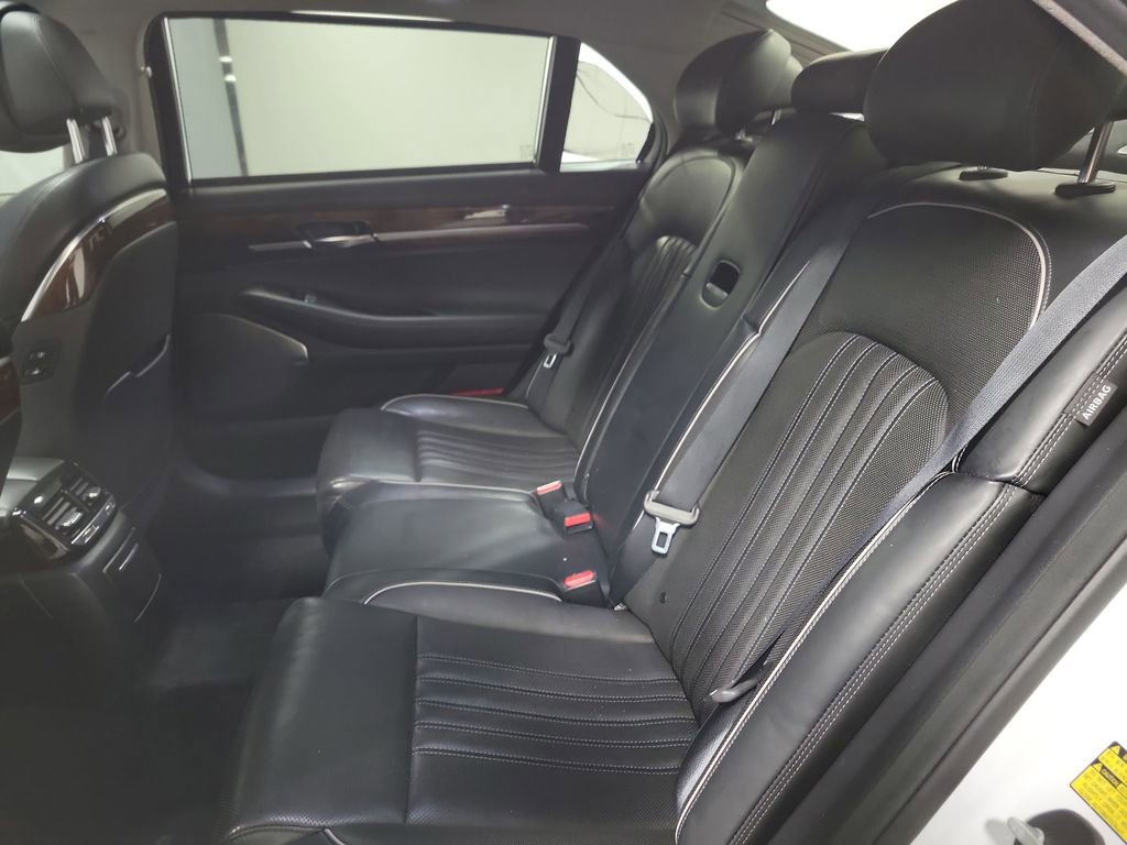 Used 2017 Genesis G90 3.3T Premium RWD image 20