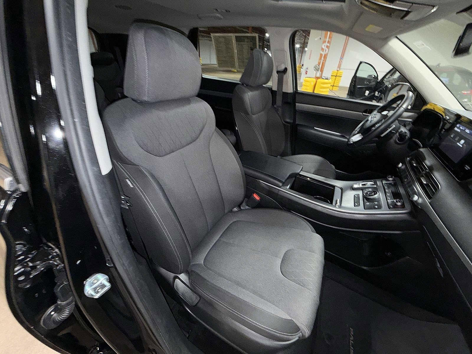 Used 2020 Hyundai Palisade SEL AWD/4WD image 16