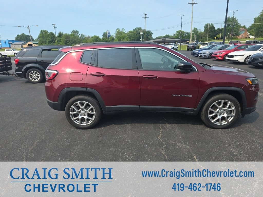 Used 2022 Jeep Compass Latitude AWD/4WD image 7