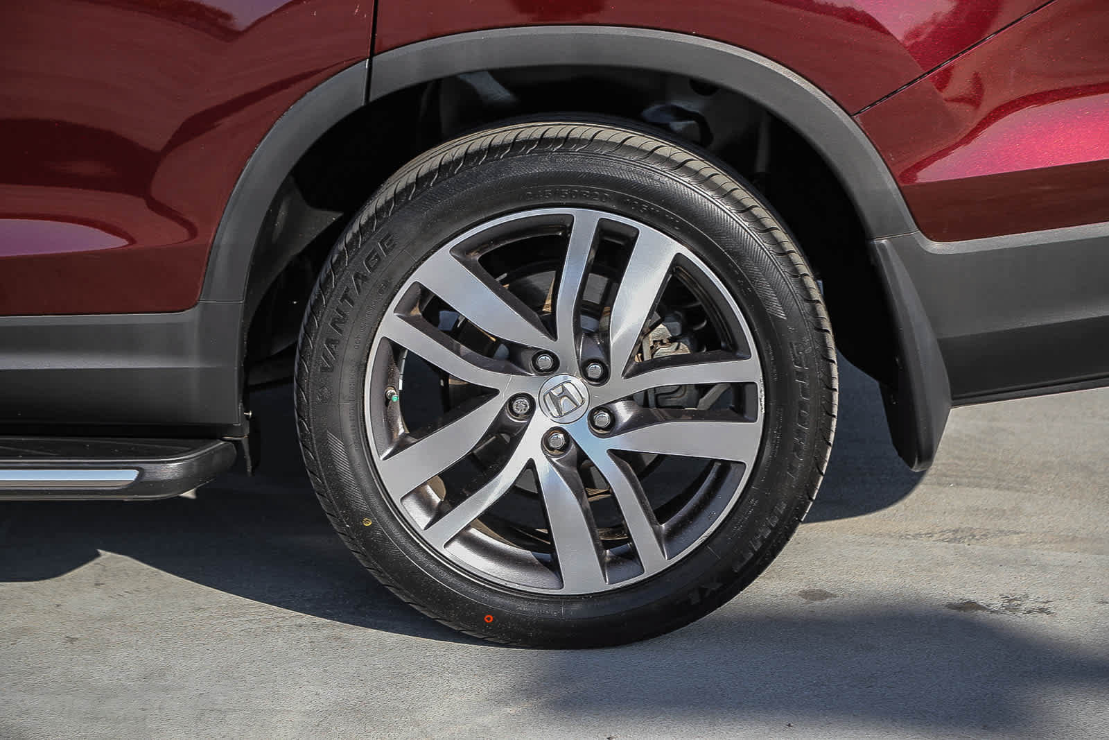 Used 2016 Honda Pilot Elite image 11