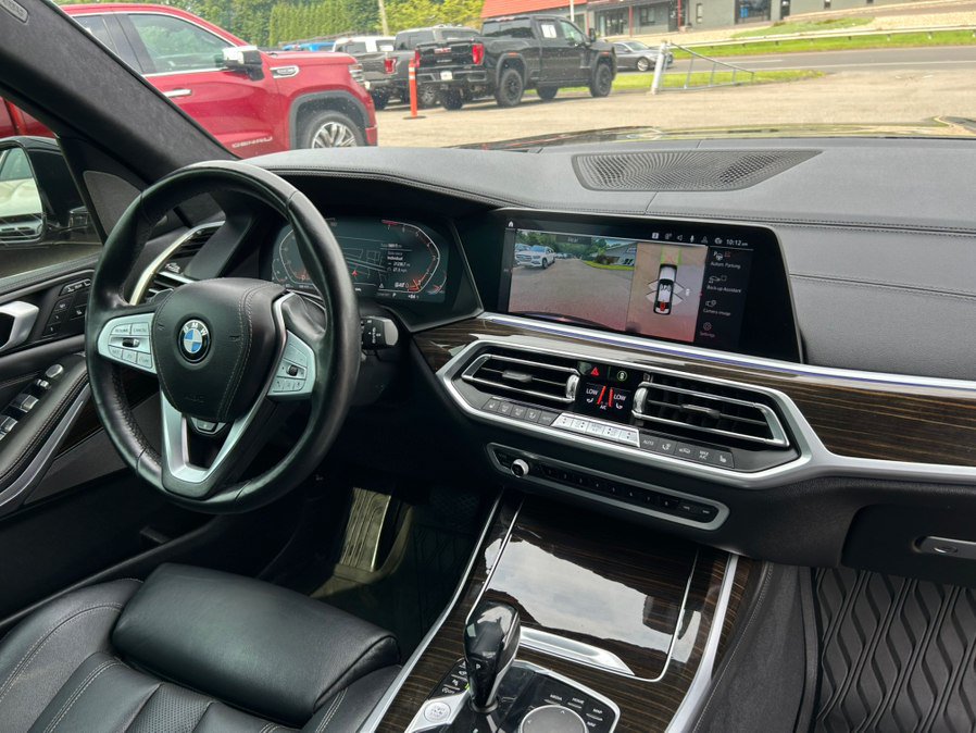 Used 2020 BMW X7 xDrive40i w/ Premium Package AWD/4WD image 27