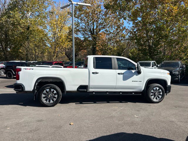 Used 2021 Chevrolet Silverado 2500 Custom w/ Custom Value Package AWD/4WD image 16