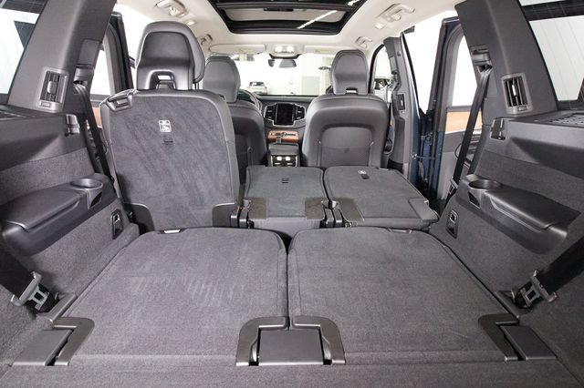 Certified 2025 Volvo XC90 B6 Plus w/ Protection Package Premier AWD/4WD image 30