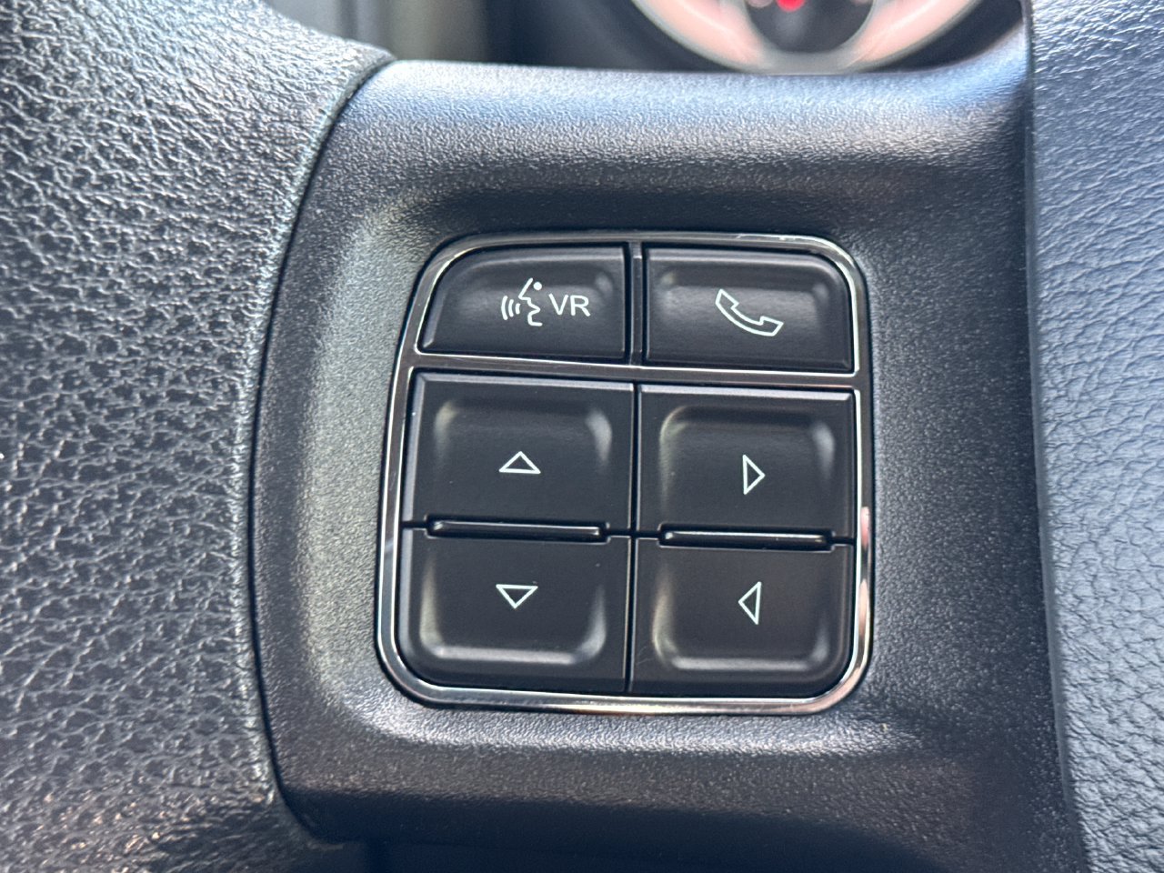 Used 2018 RAM 1500 Express w/ Express Value Package AWD/4WD image 25