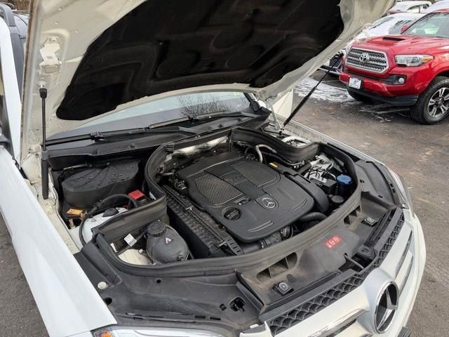 Used 2014 Mercedes-Benz GLK 350 4MATIC image 36