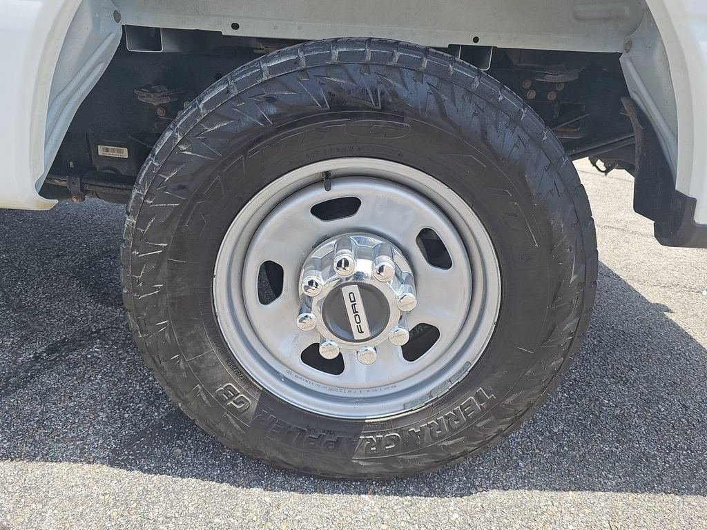 Used 2023 Ford F350 XL w/ 360-Degree Camera Package RWD image 32