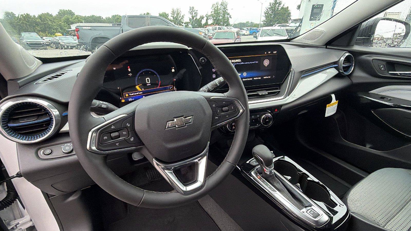New 2026 Chevrolet Trax LT w/ Driver Confidence Package FWD image 20