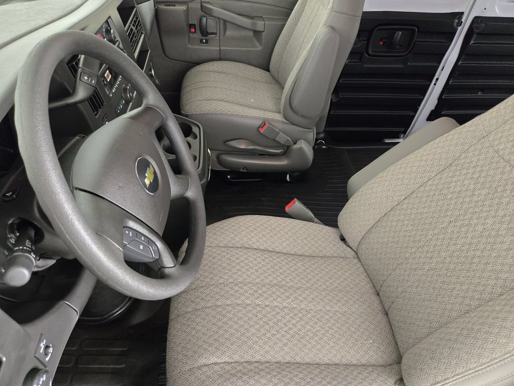 New 2026 Chevrolet Express 2500 w/ Communications Package RWD image 14