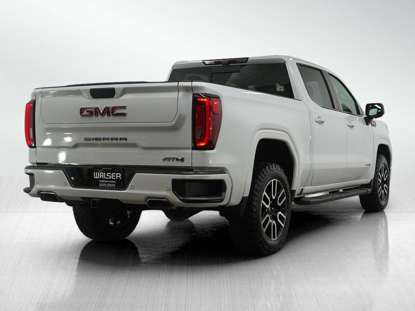 Used 2020 GMC Sierra 1500 AT4 w/ AT4 Premium Package image 5