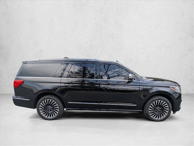 Used 2018 Lincoln Navigator L Black Label w/ Cargo Package image 4