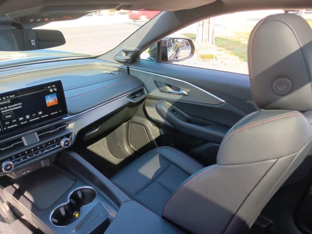 Used 2024 Acura ZDX A-Spec AWD/4WD image 11