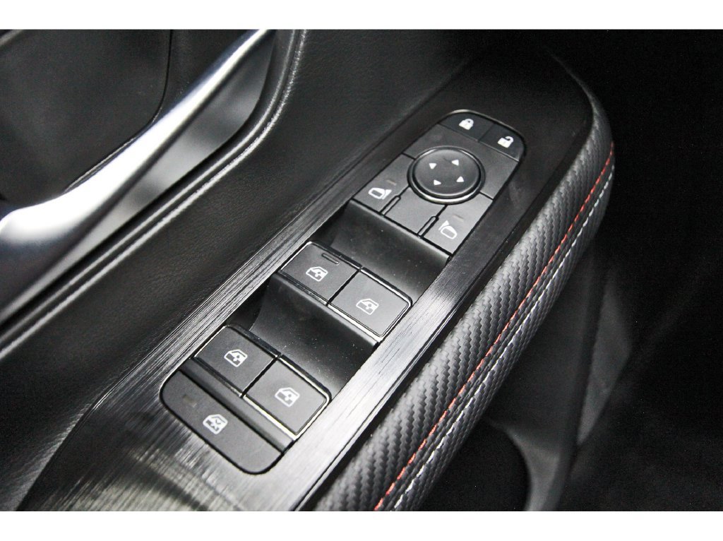 New 2026 Nissan Kicks SR w/ Cold Weather Package FWD image 21
