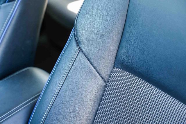 Used 2017 Toyota Corolla SE w/ SE Premium Package image 20