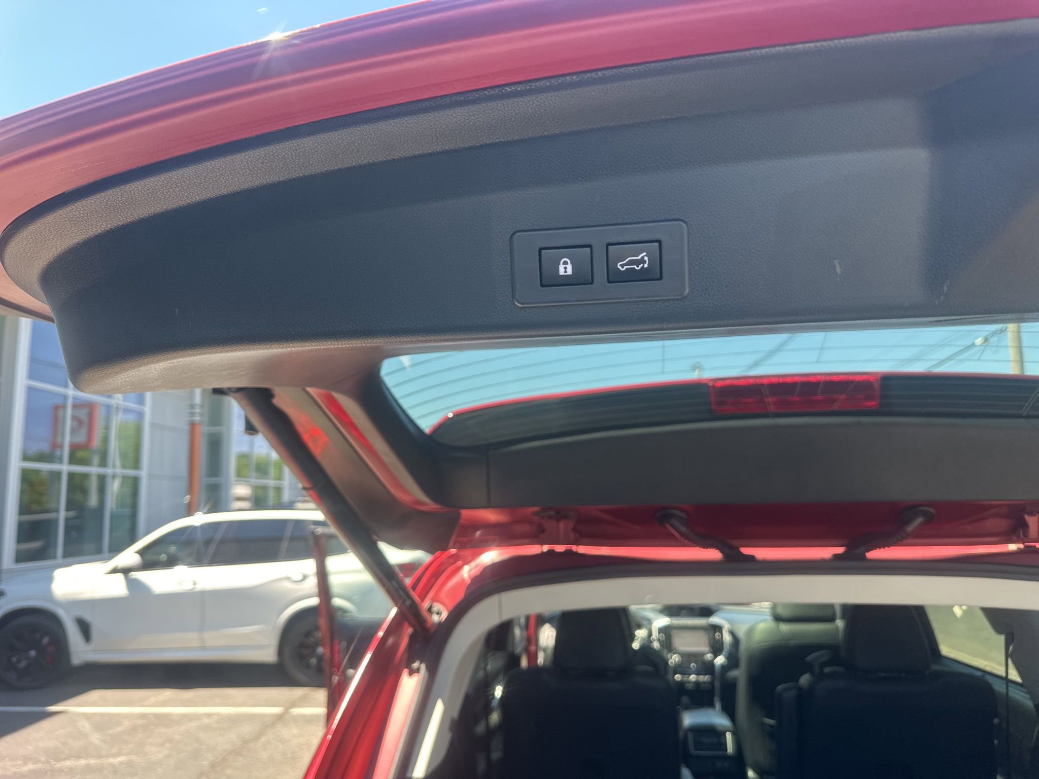 Used 2020 Subaru Ascent Limited w/ Technology Package AWD/4WD image 18