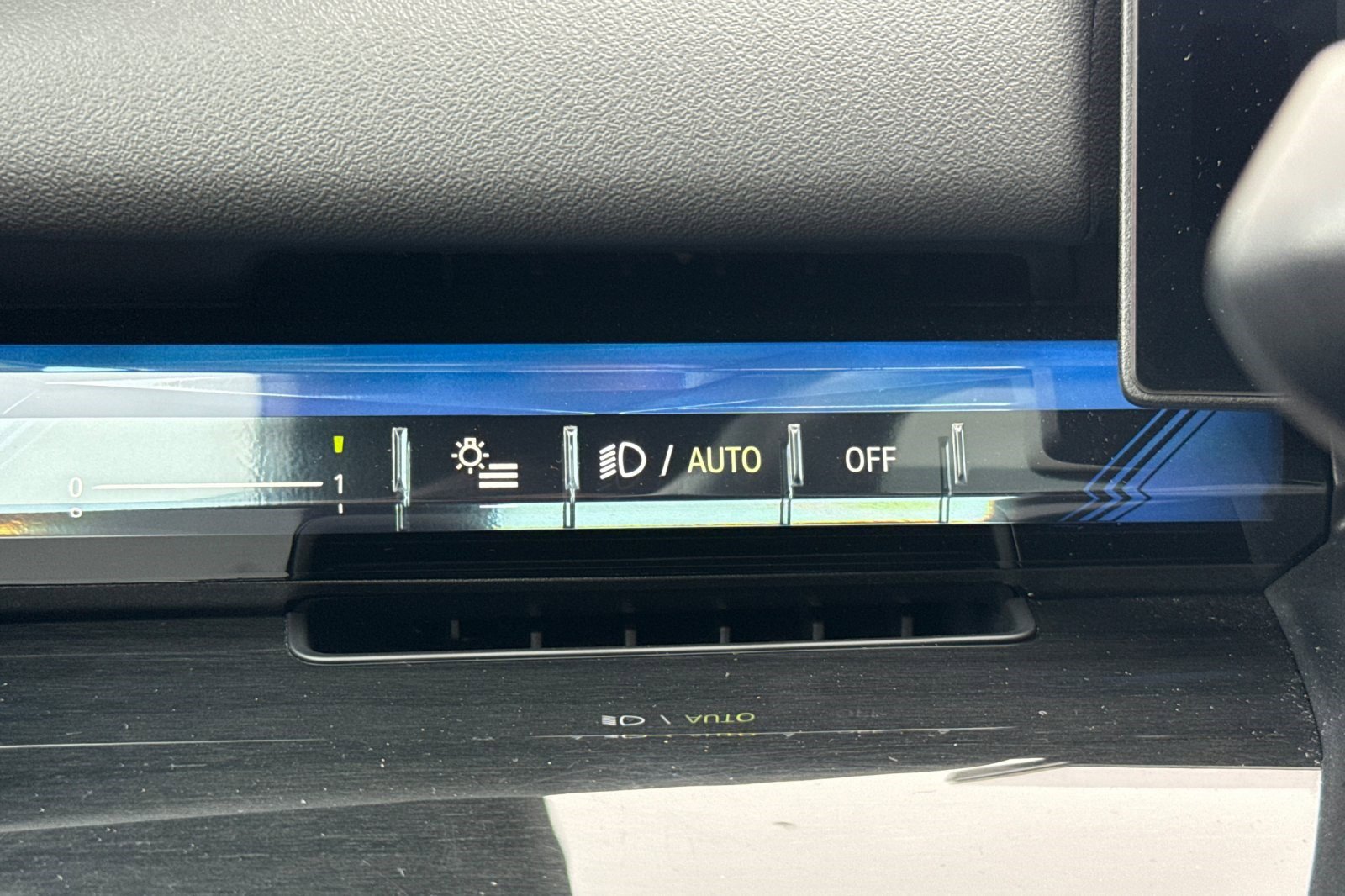 Certified 2024 BMW i5 M60 w/ Premium Package image 35