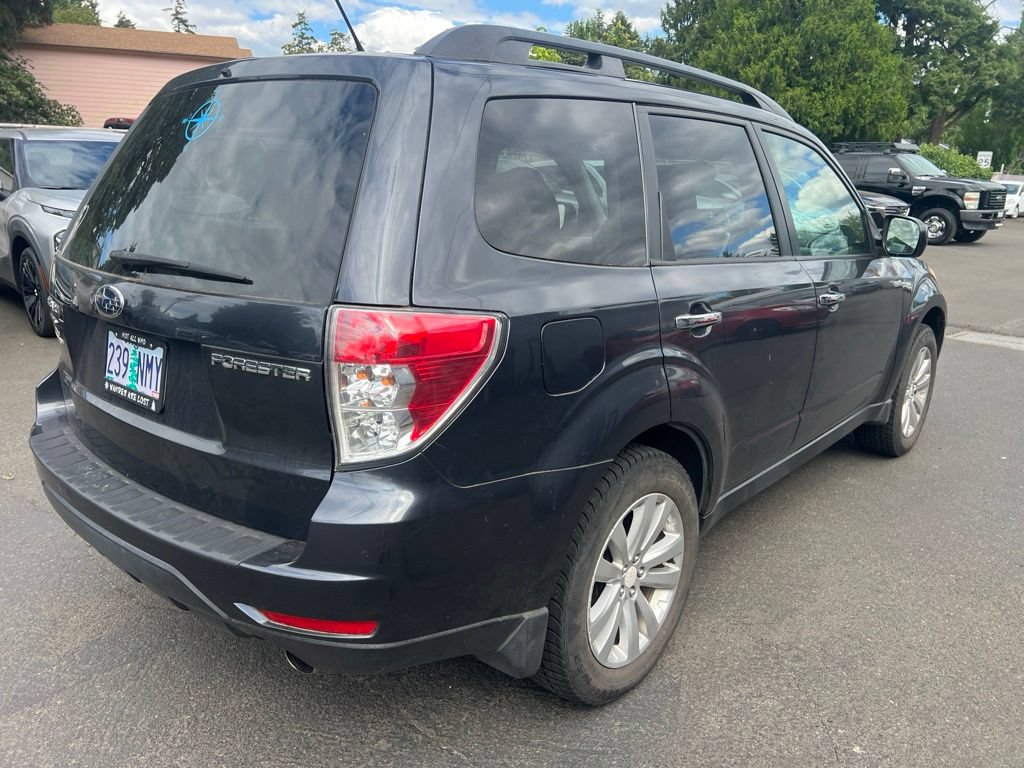 Used 2012 Subaru Forester 2.5X Limited AWD/4WD image 4
