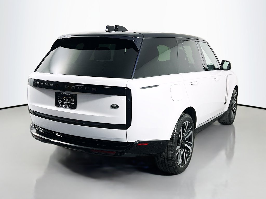 Used 2023 Land Rover Range Rover SE AWD/4WD image 5
