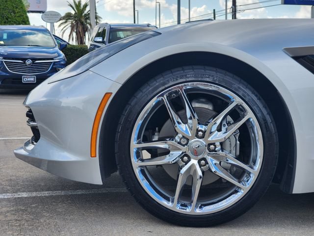 Used 2019 Chevrolet Corvette Stingray Convertible w/ 3LT Preferred Equipment Group RWD image 8