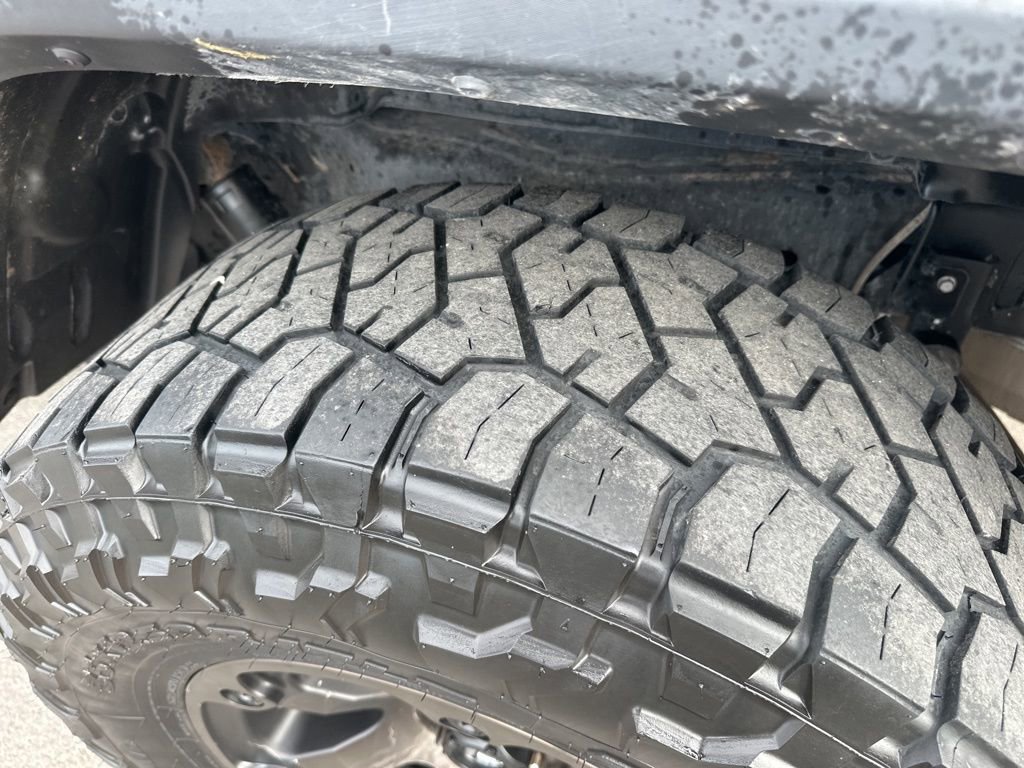 Used 2020 Jeep Gladiator Sport w/ Quick Order Package 24S image 8